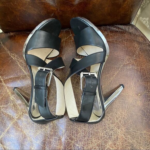 Michael Kors black leather mirror heels sandals 8 - Picture 1 of 7